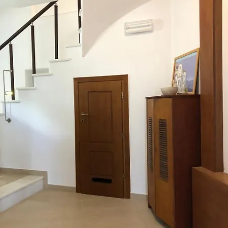 Cycladic Luxury Maisonette *