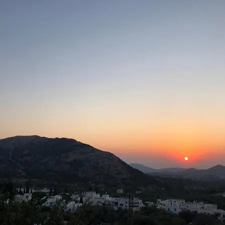 Cycladic Luxury Maisonette *