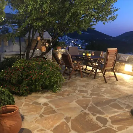 Cycladic Luxury Maisonette Ferienhaus *