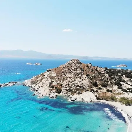 Дом отдыха Cycladic Luxury Maisonette