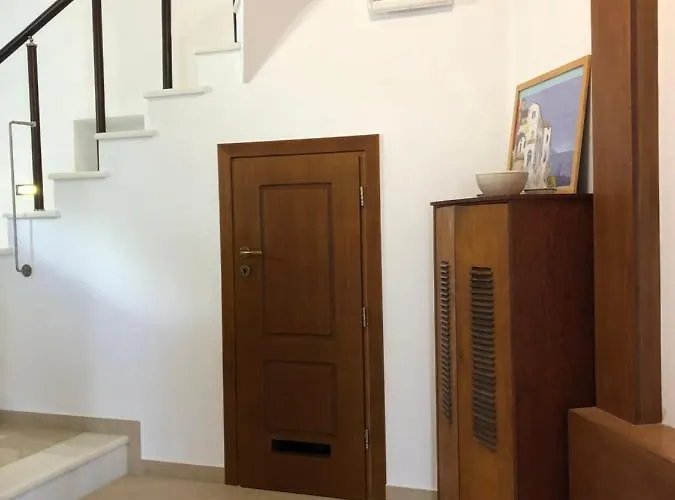 Cycladic Luxury Maisonette *